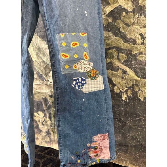 Anthropologie Blue Straight Leg Jeans with Embroidered Details
Size 28 Tall - Picture 10 of 15